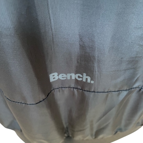 Bench. British Brand Black Men’s Lightweight Jacket Size Medium - Picture 3 of 9